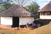 Деревня зулусов Энкомазини