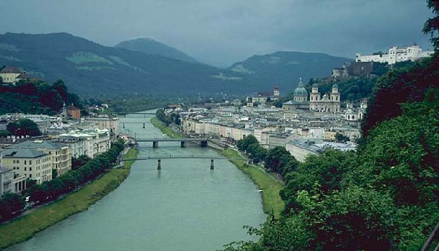 Зальцбург - река Зальцах