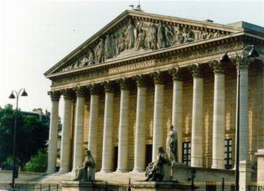 Фасад Бурбонского дворца