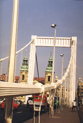 Мост Эржибет