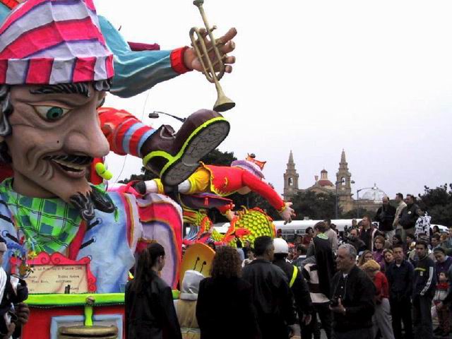 Ежегодный карнавал в Валлетте