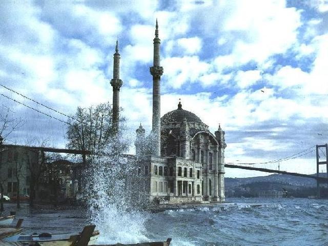 Мечеть Ортакёй