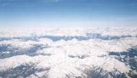 Альпы из окна самолета - вид не менее величественный