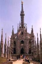 На крыше Миланского Собора