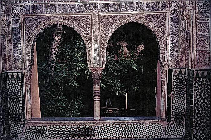 Интерьер Альгамбры